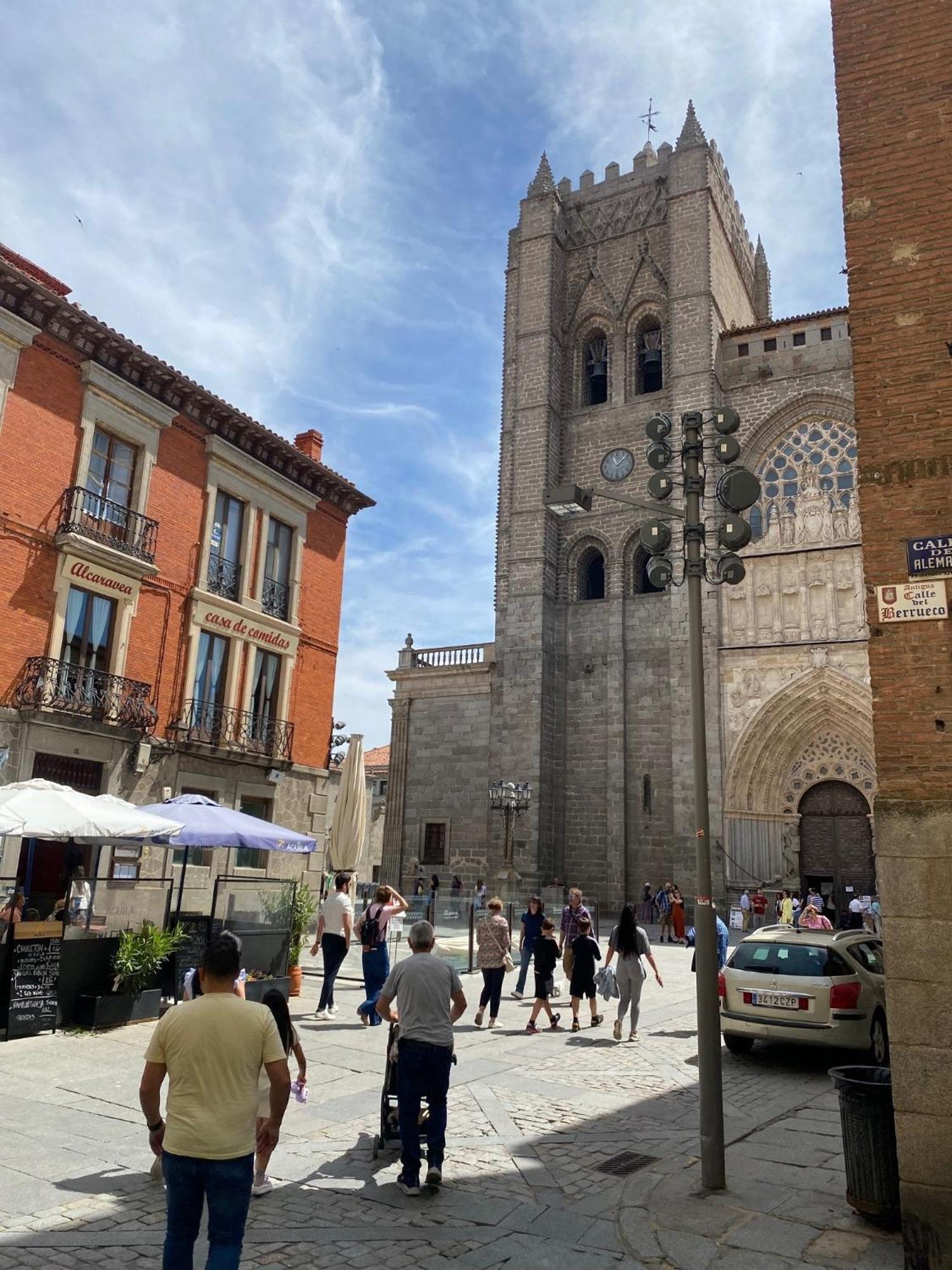 Apartamento Primis Catedral Homes Ávila Eksteriør bilde